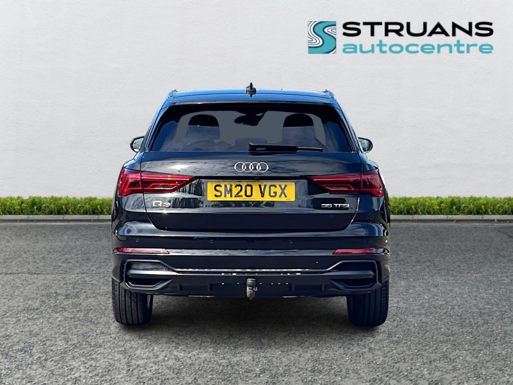 Used Audi Q3 2020 for sale - 76840440: Photo 4