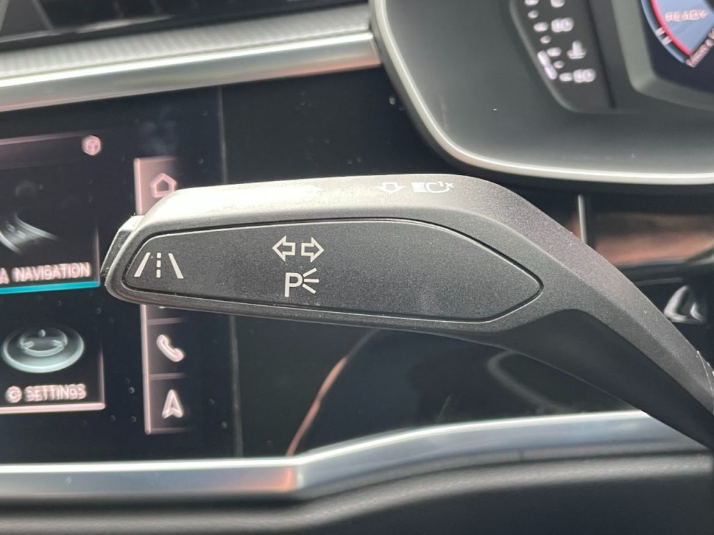 Used Audi Q3 2020 for sale - 76840440: Photo 49