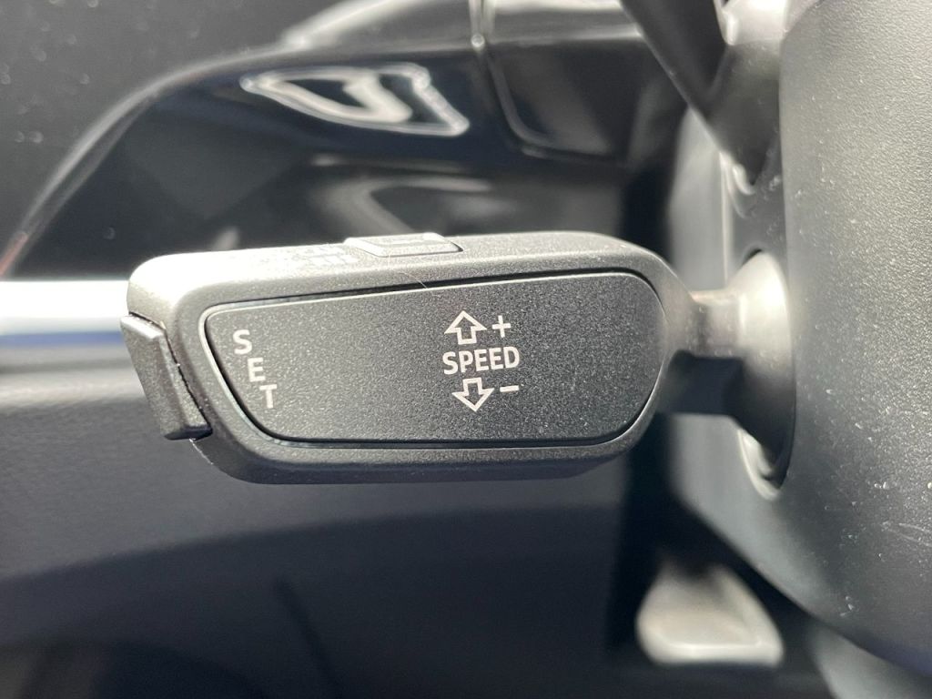 Used Audi Q3 2020 for sale - 76840440: Photo 51