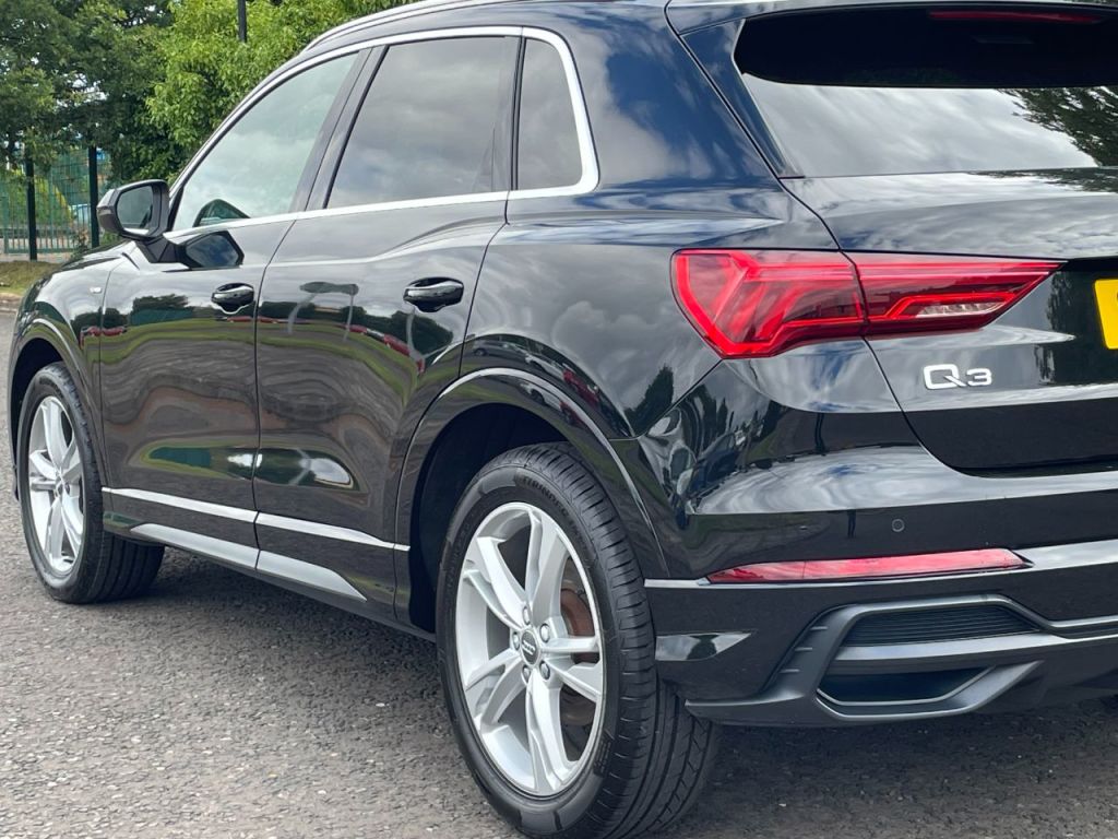 Used Audi Q3 2020 for sale - 76840440: Photo 9