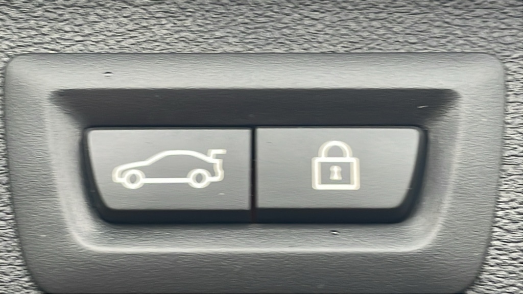 Used BMW 5 Series 2017 for sale - 76840564: Photo 17