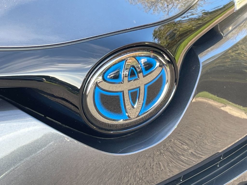 Used Toyota C-HR 2019 for sale - 76840501: Photo 13
