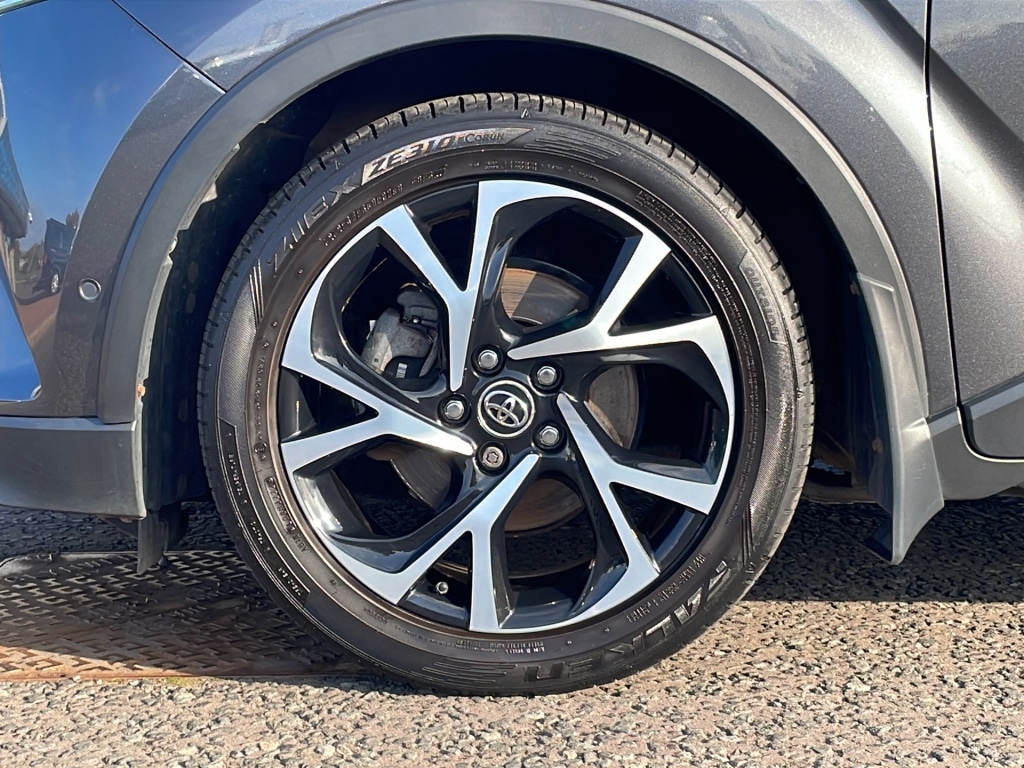 Used Toyota C-HR 2019 for sale - 76840501: Photo 16