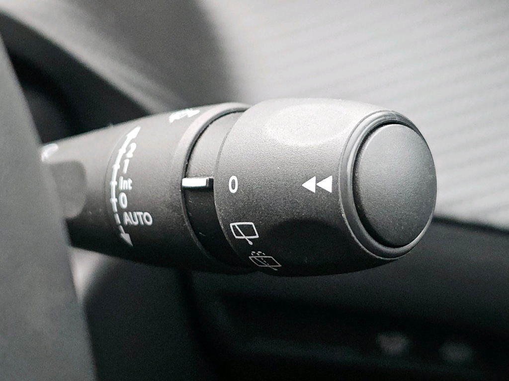 Used Peugeot 2008 2021 for sale - 77071909: Photo 36