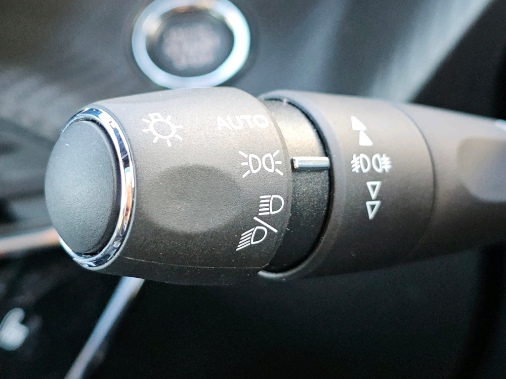 Used Peugeot 2008 2021 for sale - 76840543: Photo 31