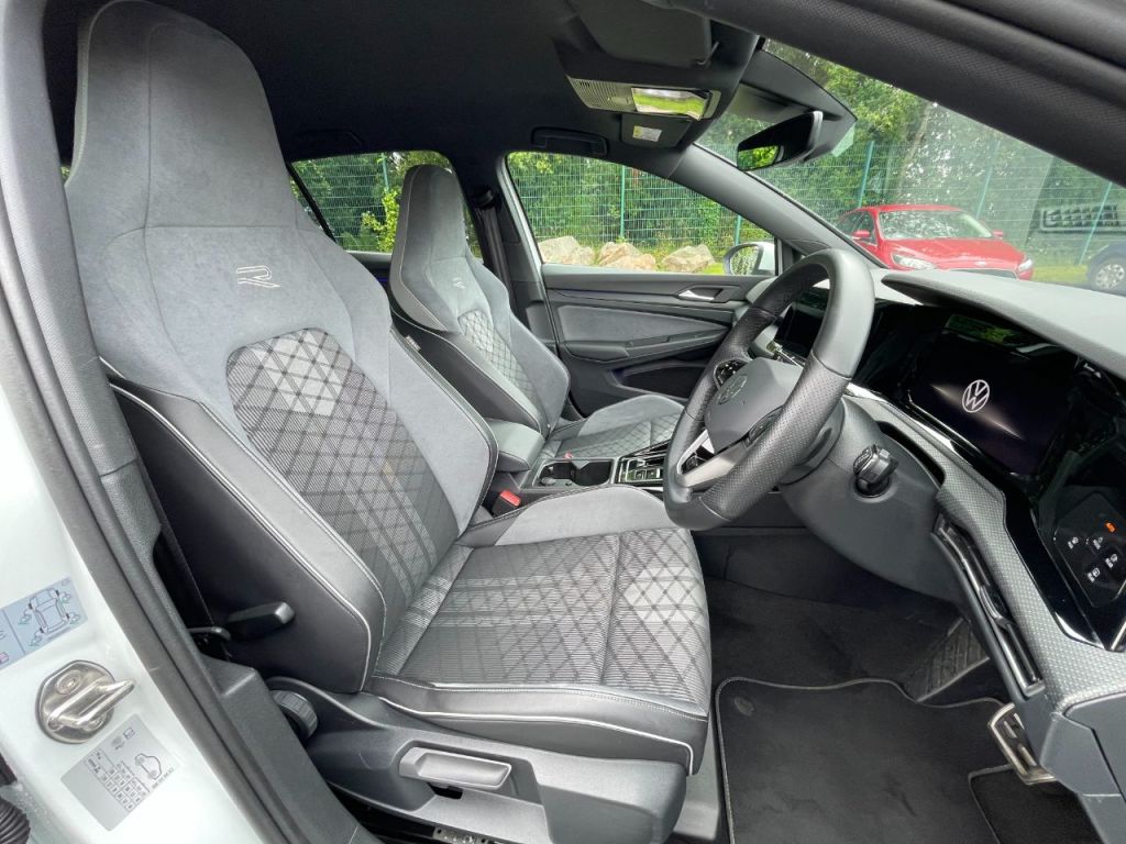 Used Volkswagen Golf 2024 for sale - 76840482: Photo 25