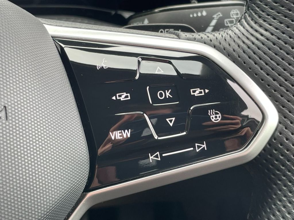 Used Volkswagen Golf 2024 for sale - 76840482: Photo 50