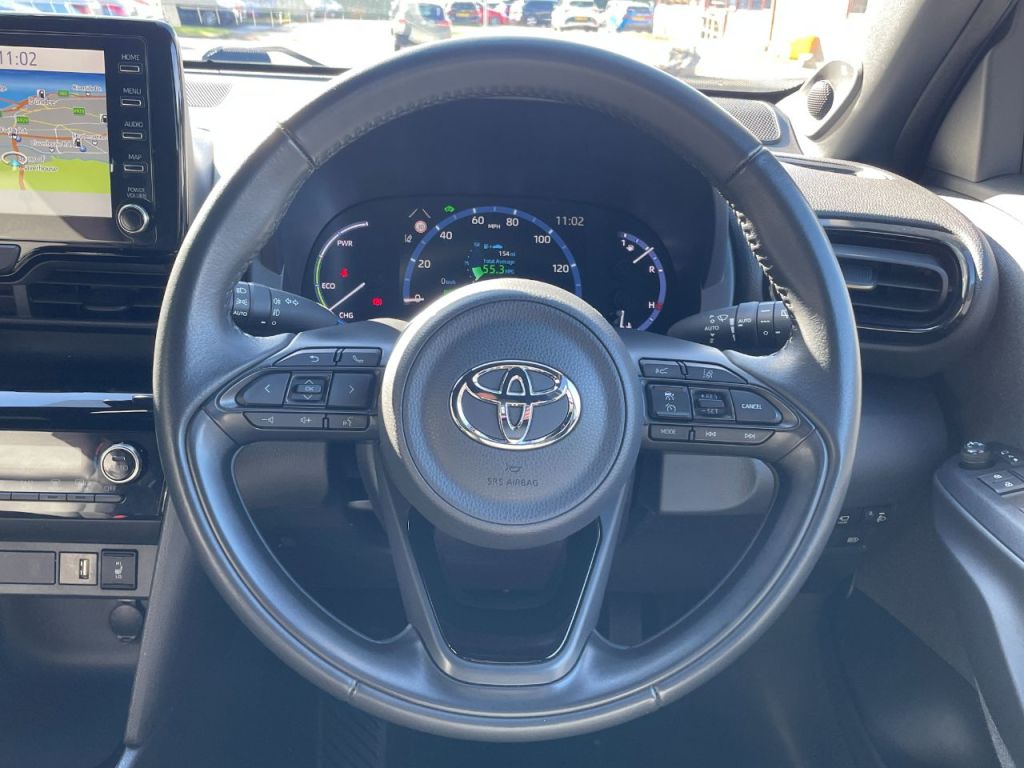 Used Toyota Yaris Cross 2022 for sale - 76840472: Photo 13