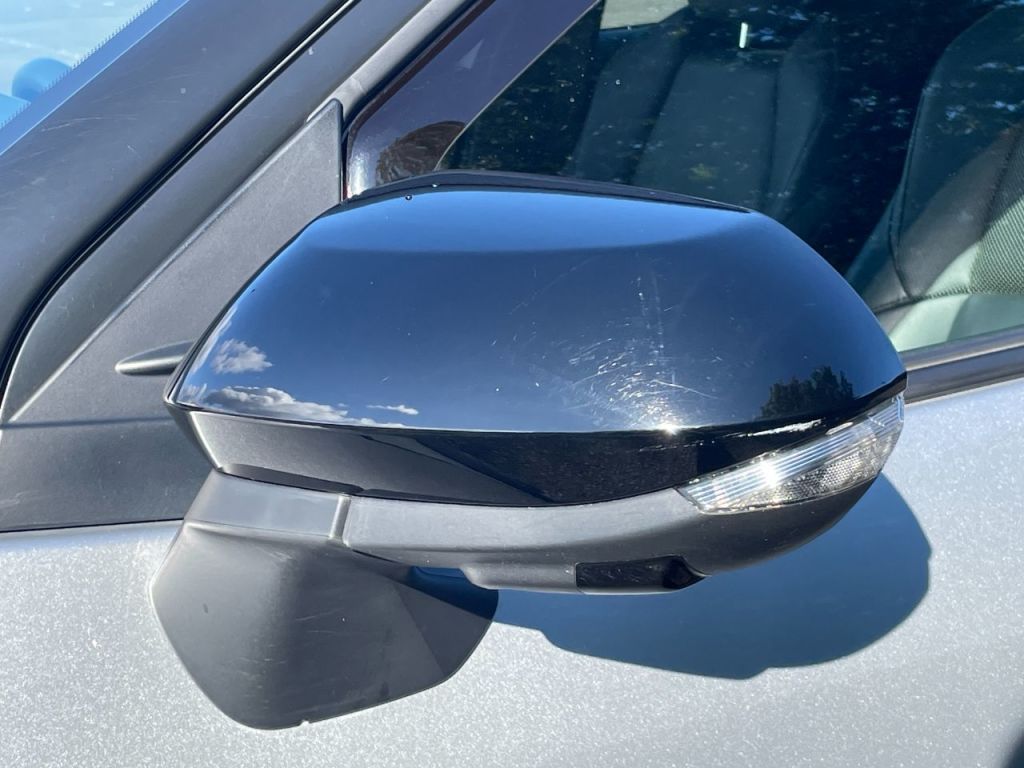 Used Toyota Yaris Cross 2022 for sale - 76840472: Photo 20