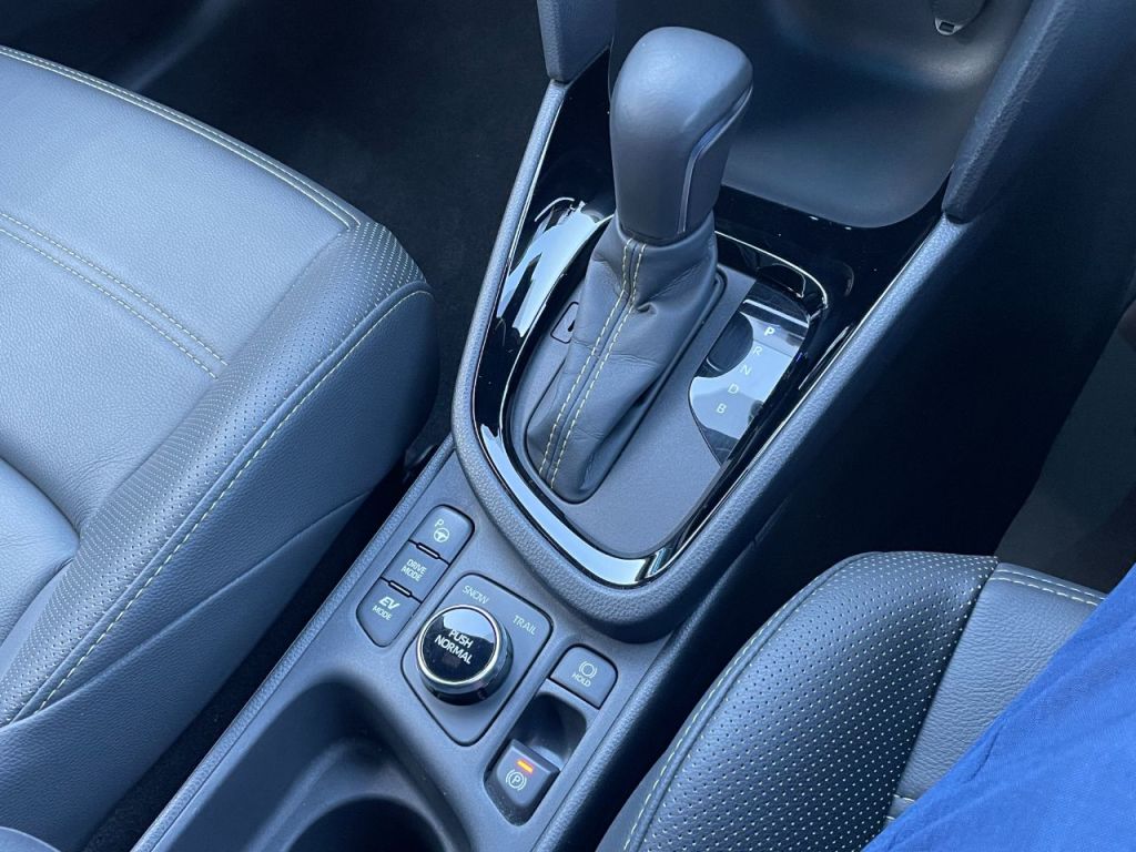 Used Toyota Yaris Cross 2022 for sale - 76840472: Photo 34