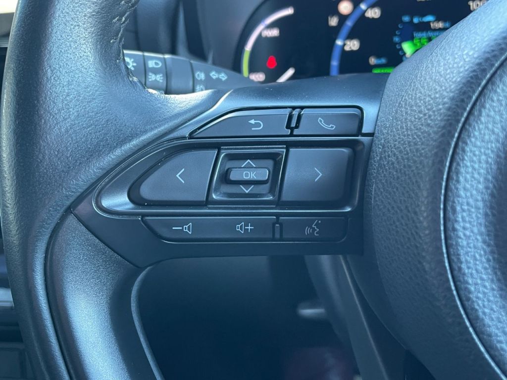 Used Toyota Yaris Cross 2022 for sale - 76840472: Photo 35