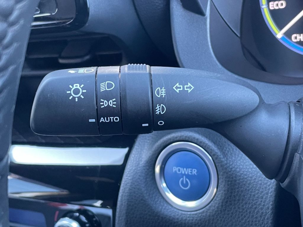 Used Toyota Yaris Cross 2022 for sale - 76840472: Photo 38