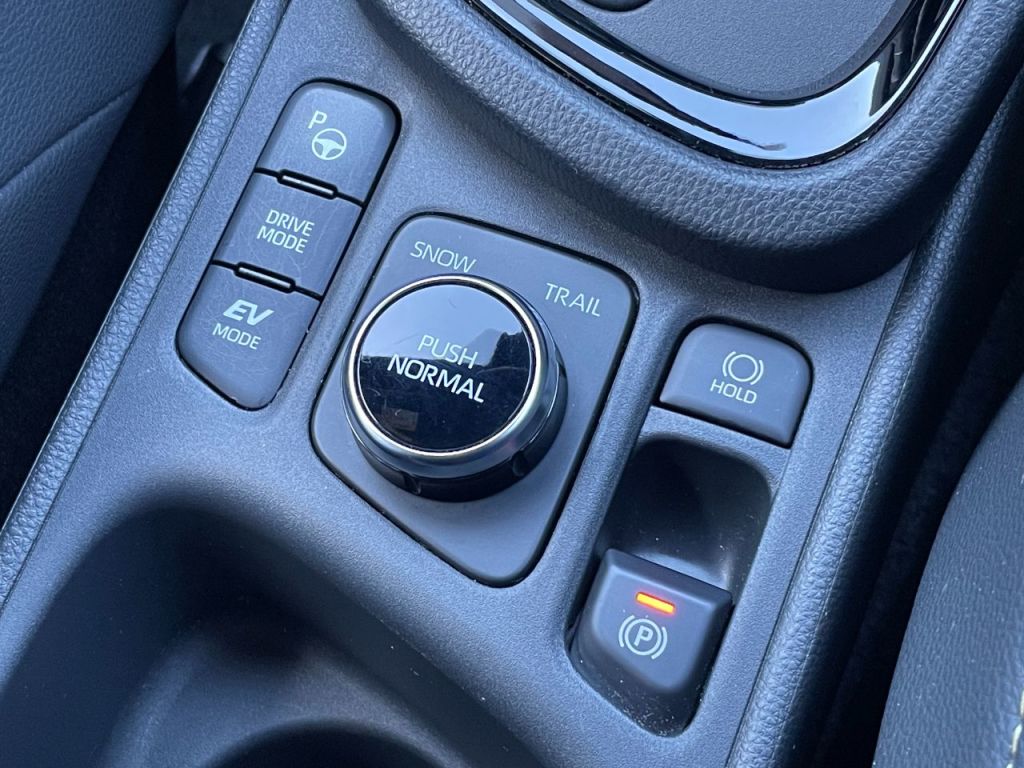 Used Toyota Yaris Cross 2022 for sale - 76840472: Photo 43