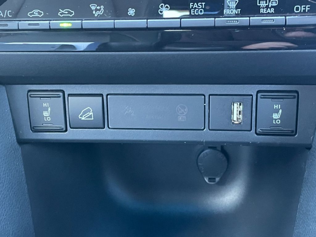 Used Toyota Yaris Cross 2022 for sale - 76840472: Photo 44