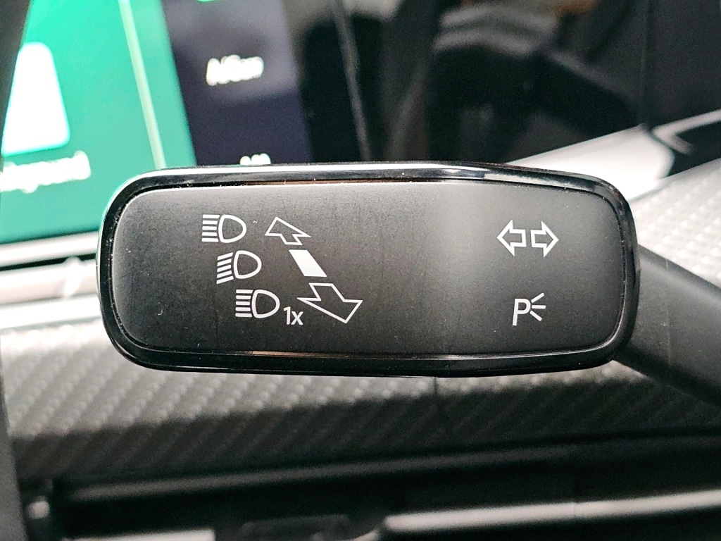 Used Volkswagen Golf 2023 for sale - 77394093: Photo 32