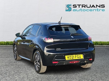 Used Peugeot 208 2021 for sale - 77571124: Photo