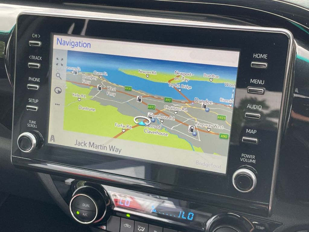 Used Toyota Hilux 2023 for sale - 76840504: Photo 41