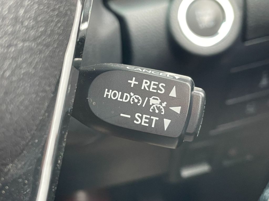 Used Toyota Hilux 2023 for sale - 76840504: Photo 48