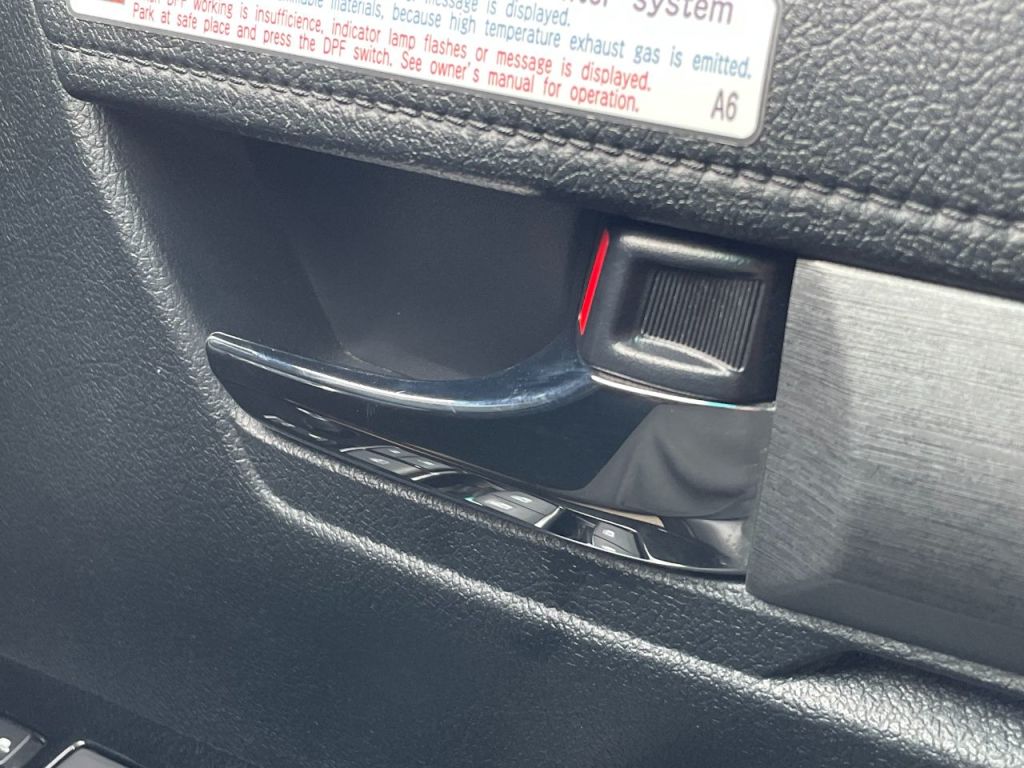 Used Toyota Hilux 2023 for sale - 76840504: Photo 56