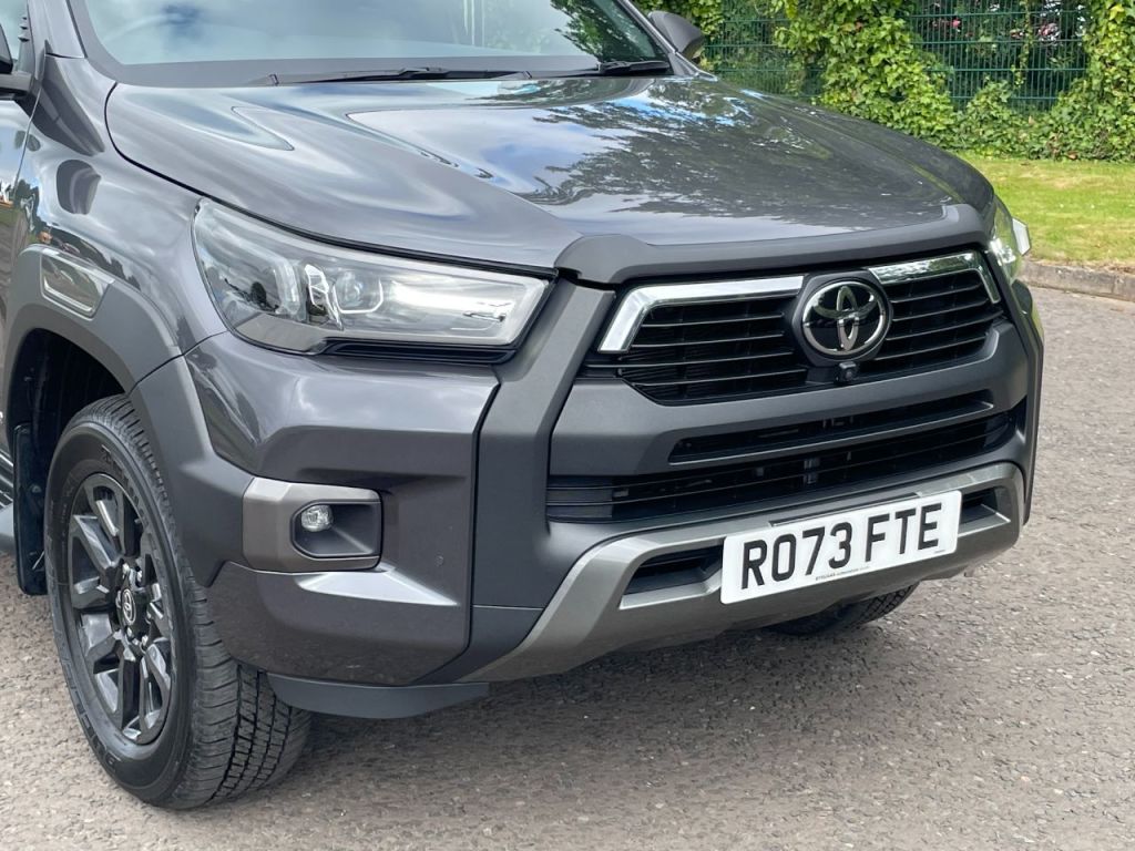 Used Toyota Hilux 2023 for sale - 76840504: Photo 9