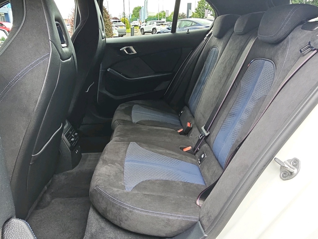 Used BMW 1 Series 2023 for sale - 76840420: Photo 10