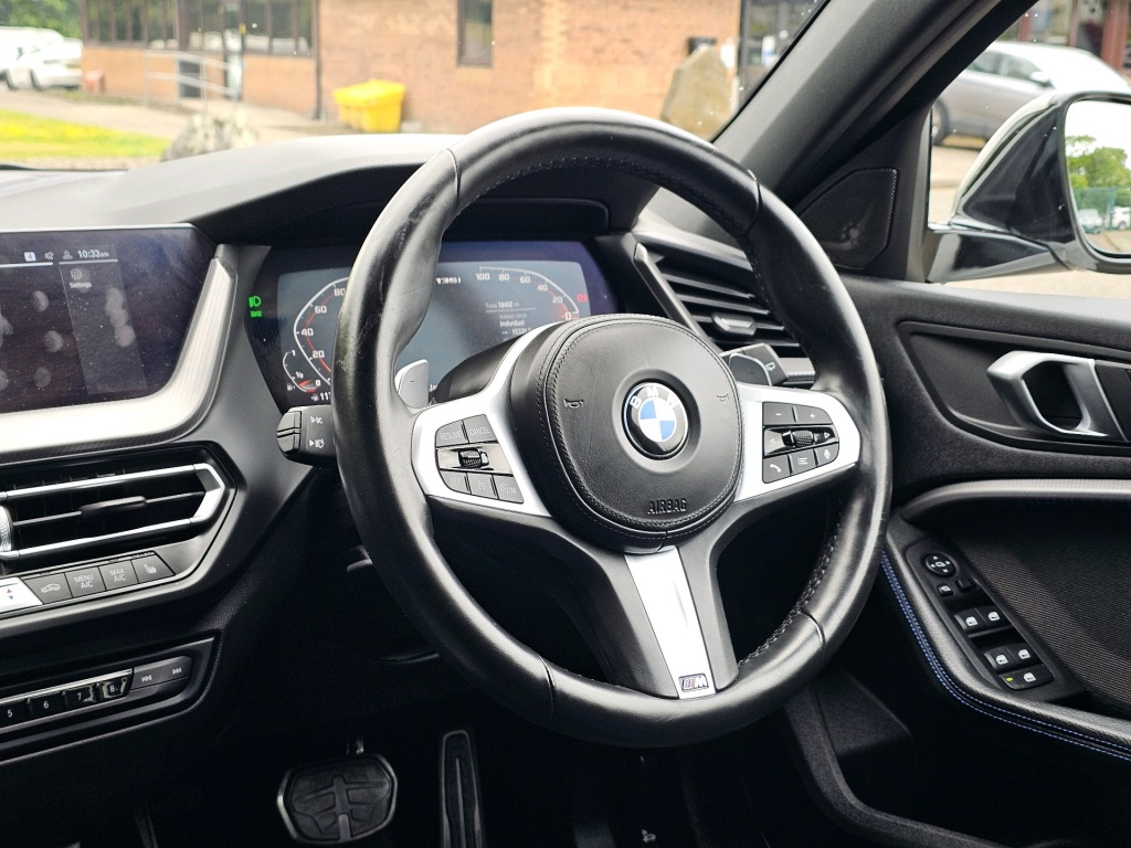 Used BMW 1 Series 2023 for sale - 76840420: Photo 17