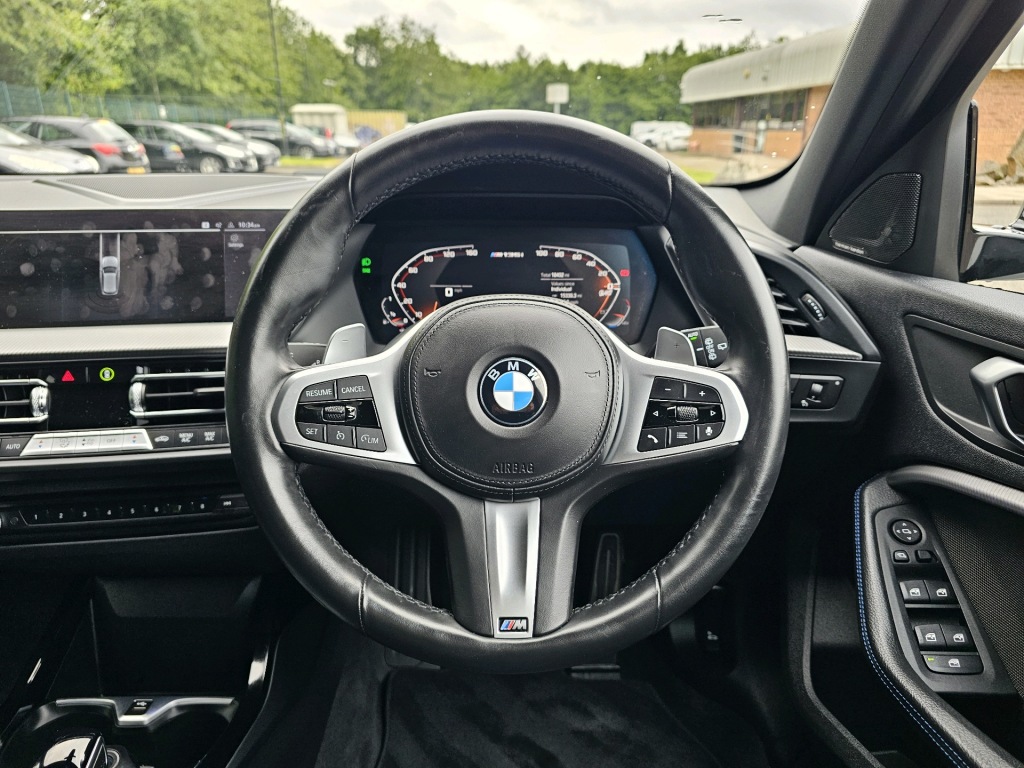 Used BMW 1 Series 2023 for sale - 76840420: Photo 18