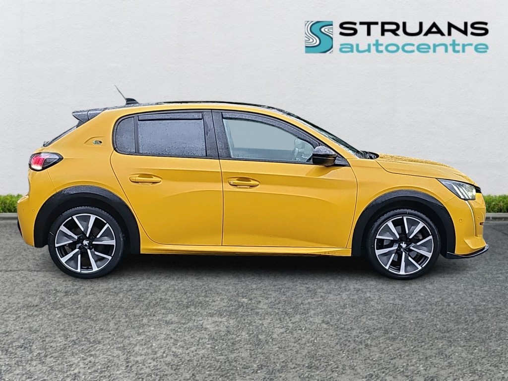 Used Peugeot 208 2021 for sale - 77138790: Photo 5