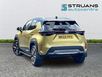 Used Toyota Yaris Cross 2022 for sale - 76840464: Photo