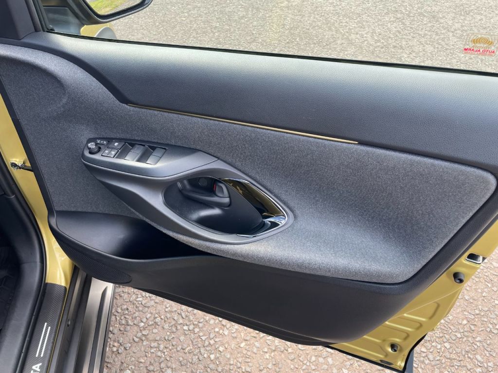 Used Toyota Yaris Cross 2022 for sale - 76840464: Photo 34