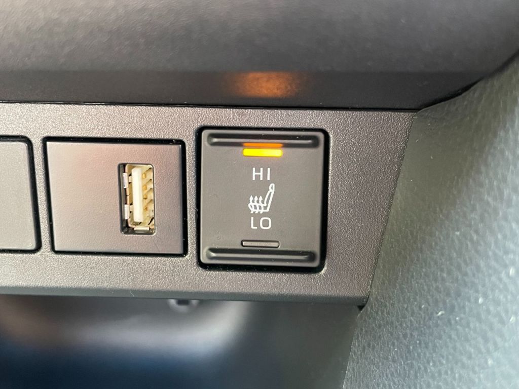 Used Toyota Yaris Cross 2022 for sale - 76840464: Photo 42