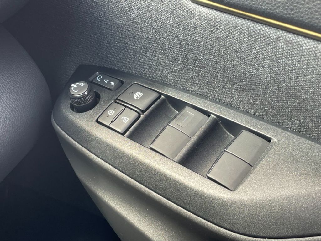 Used Toyota Yaris Cross 2022 for sale - 76840464: Photo 50