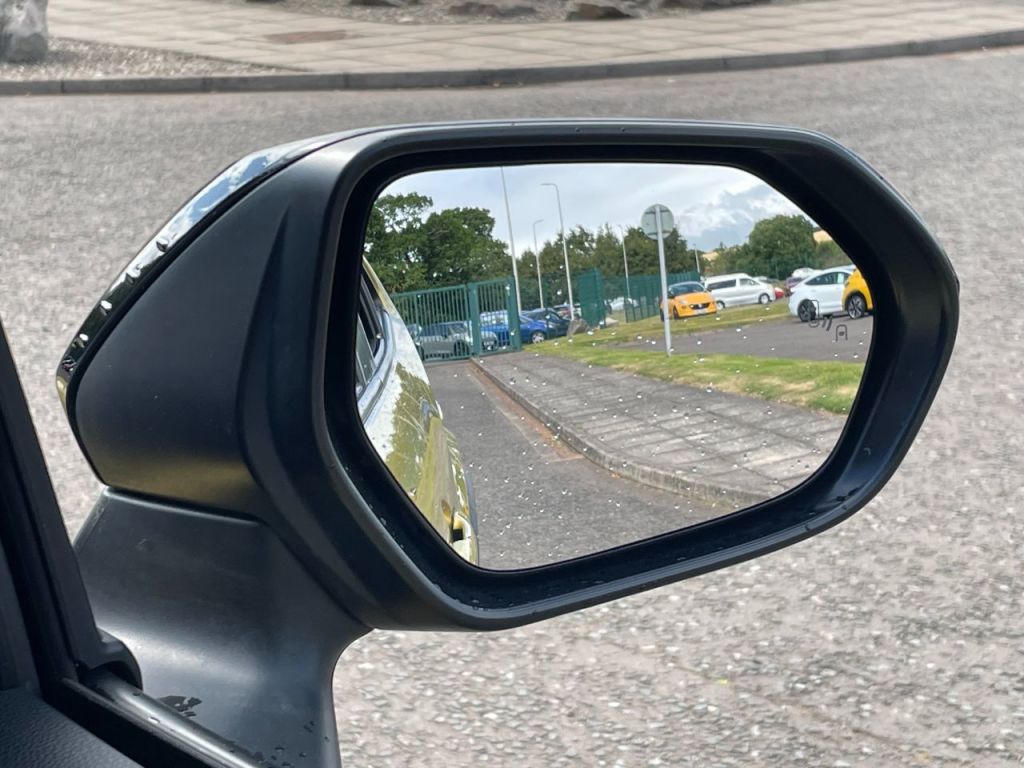 Used Toyota Yaris Cross 2022 for sale - 76840464: Photo 52