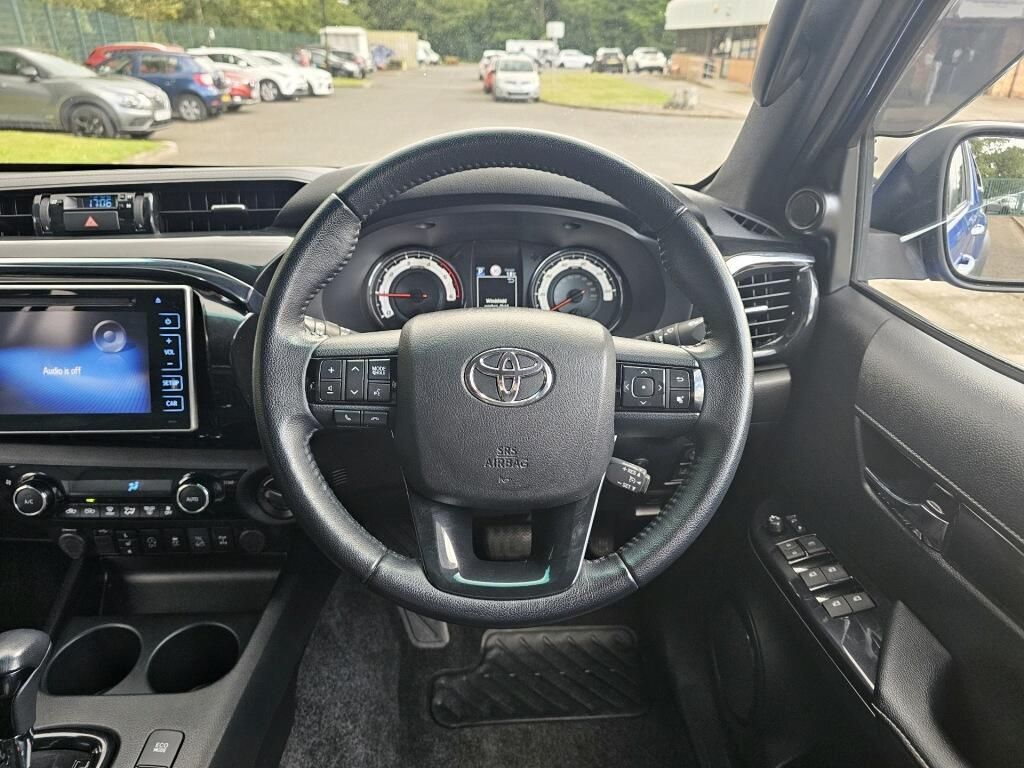 Used Toyota Hilux 2019 for sale - 76840496: Photo 19