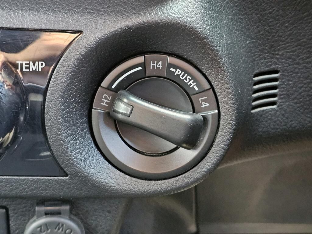 Used Toyota Hilux 2019 for sale - 76840496: Photo 25