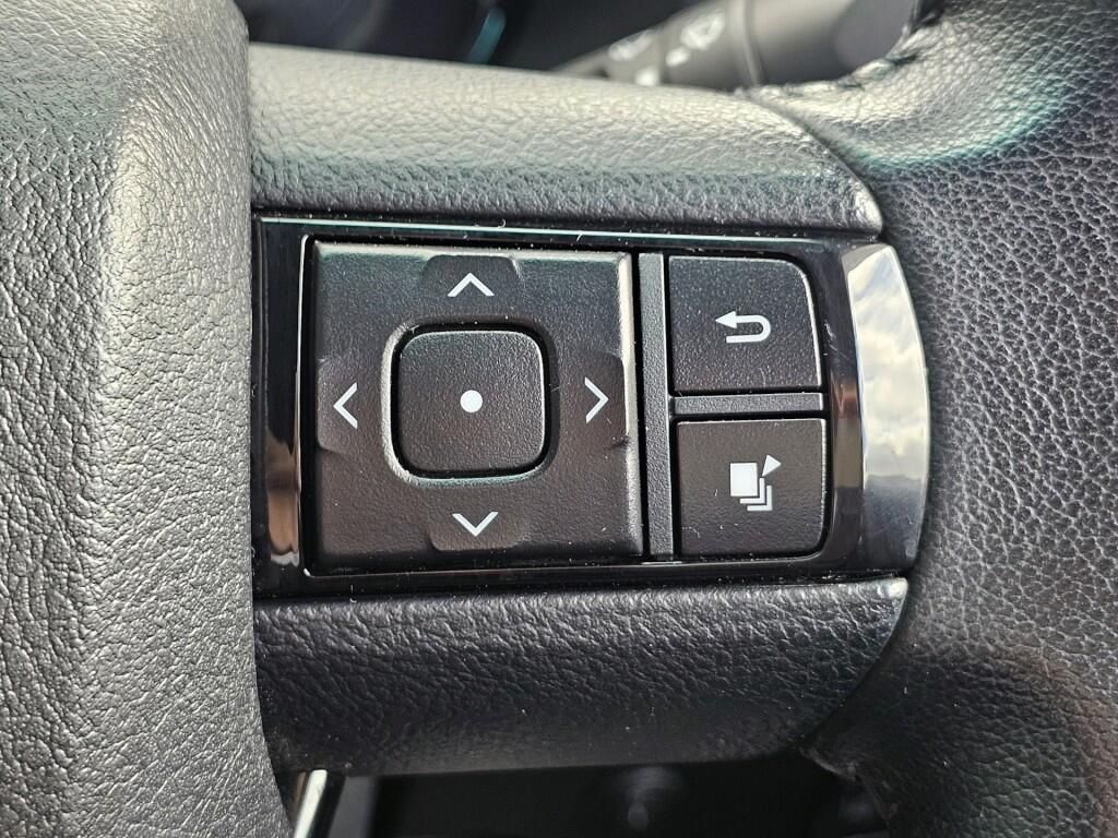 Used Toyota Hilux 2019 for sale - 76840496: Photo 34