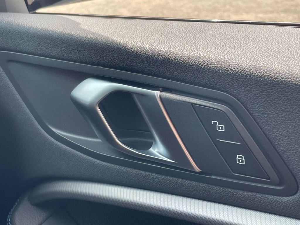 Used BMW 1 Series 2023 for sale - 76840465: Photo 8