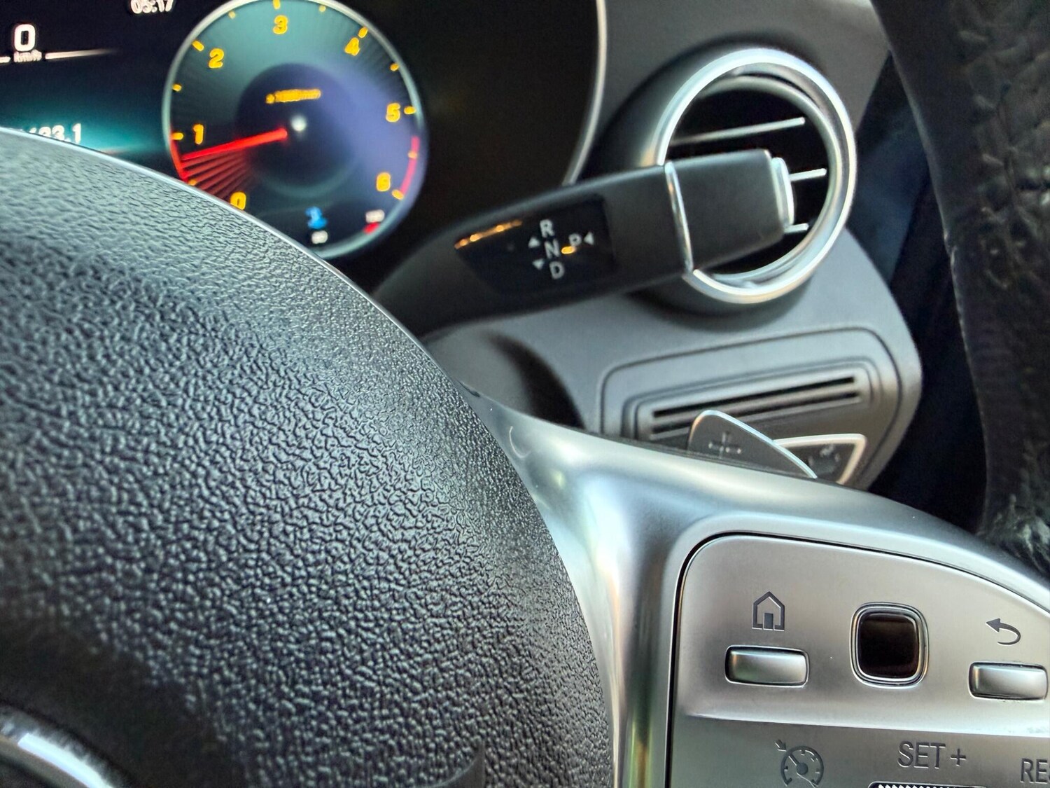 Used Mercedes-Benz GLC for sale - 77723629: Photo 26