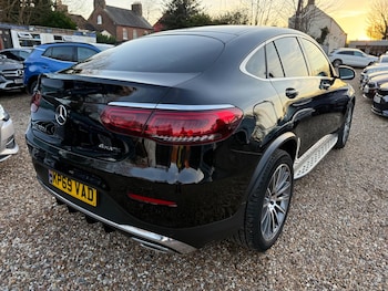 Used Mercedes-Benz GLC 2019 for sale - 77723629: Photo