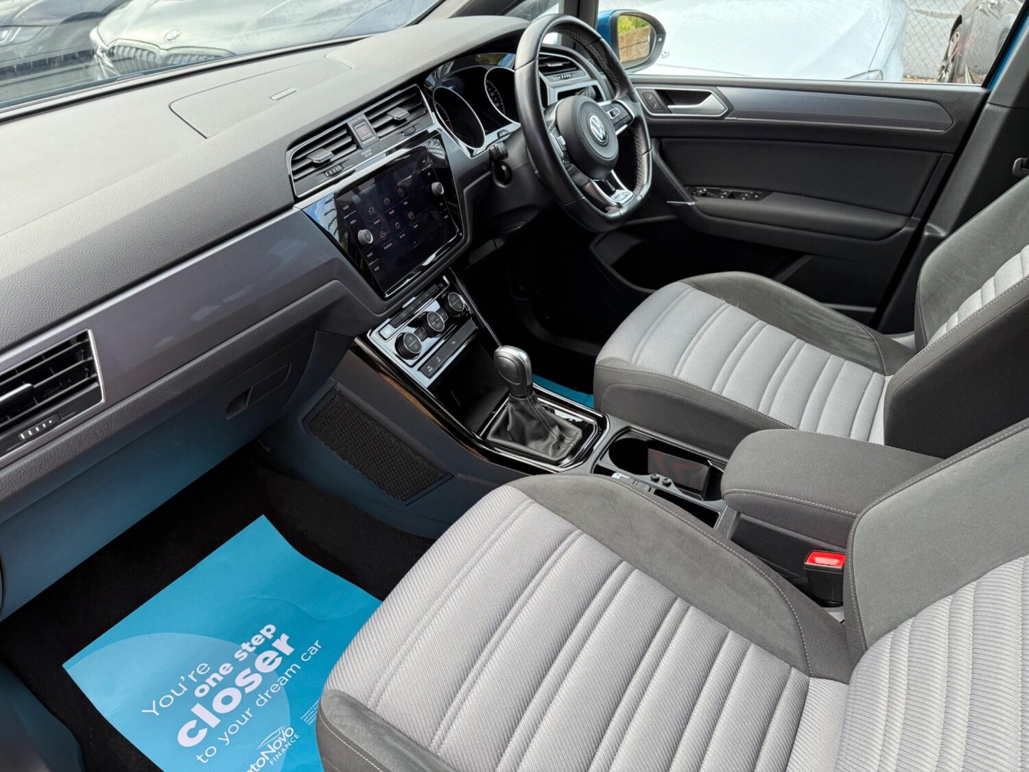 Used Volkswagen Touran for sale - 77722872: Photo 15