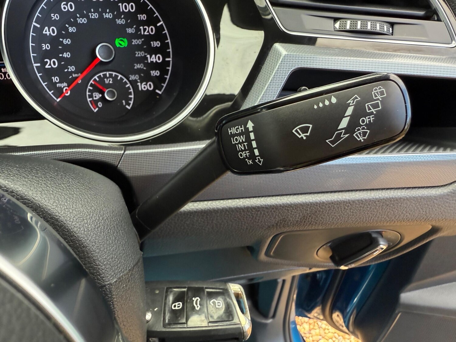 Used Volkswagen Touran for sale - 77722872: Photo 28