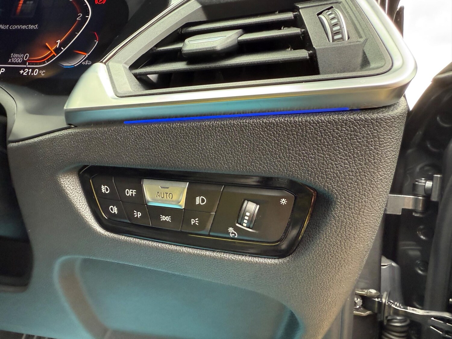 Used BMW 3 Series 2019 for sale - 77722818: Photo 46