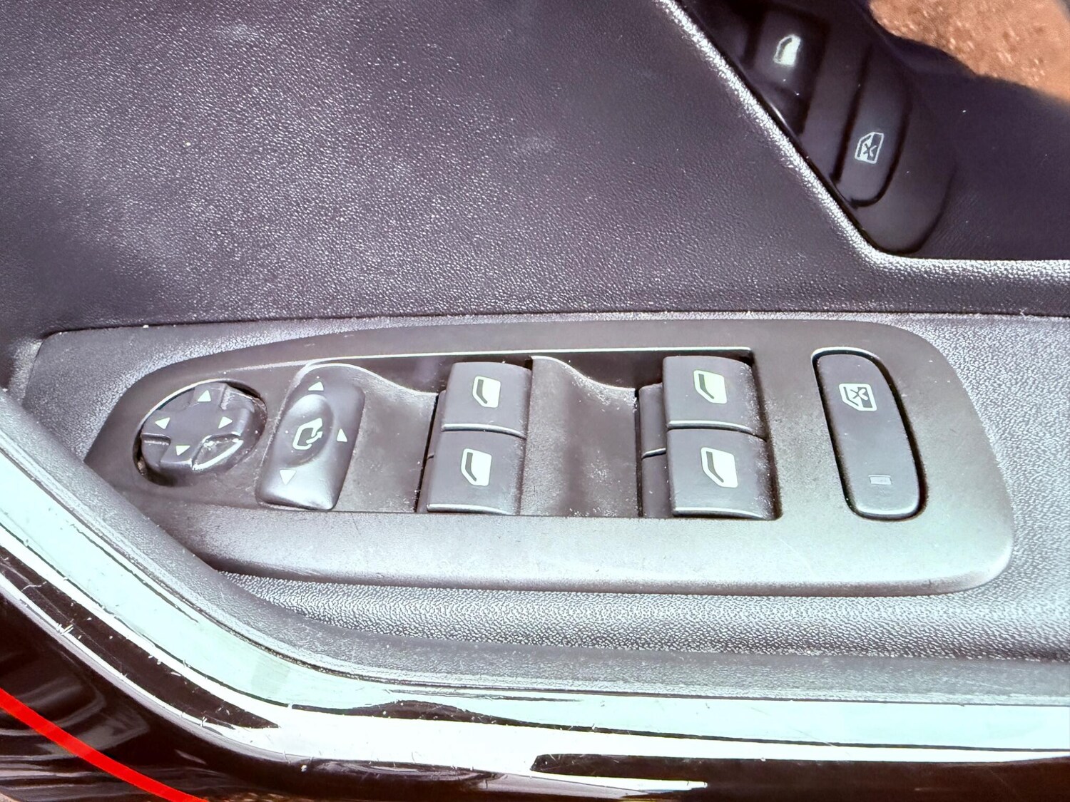 Used Peugeot 2008 for sale - 78214982: Photo 40