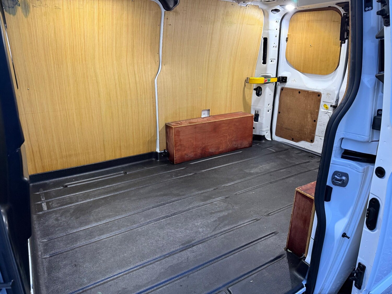 Used Ford Transit Custom for sale - 77723363: Photo 15