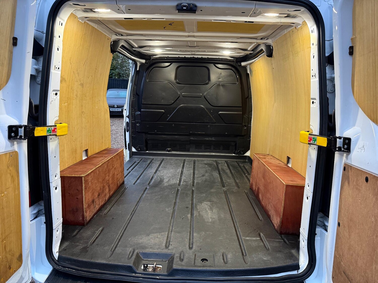 Used Ford Transit Custom for sale - 77723363: Photo 16