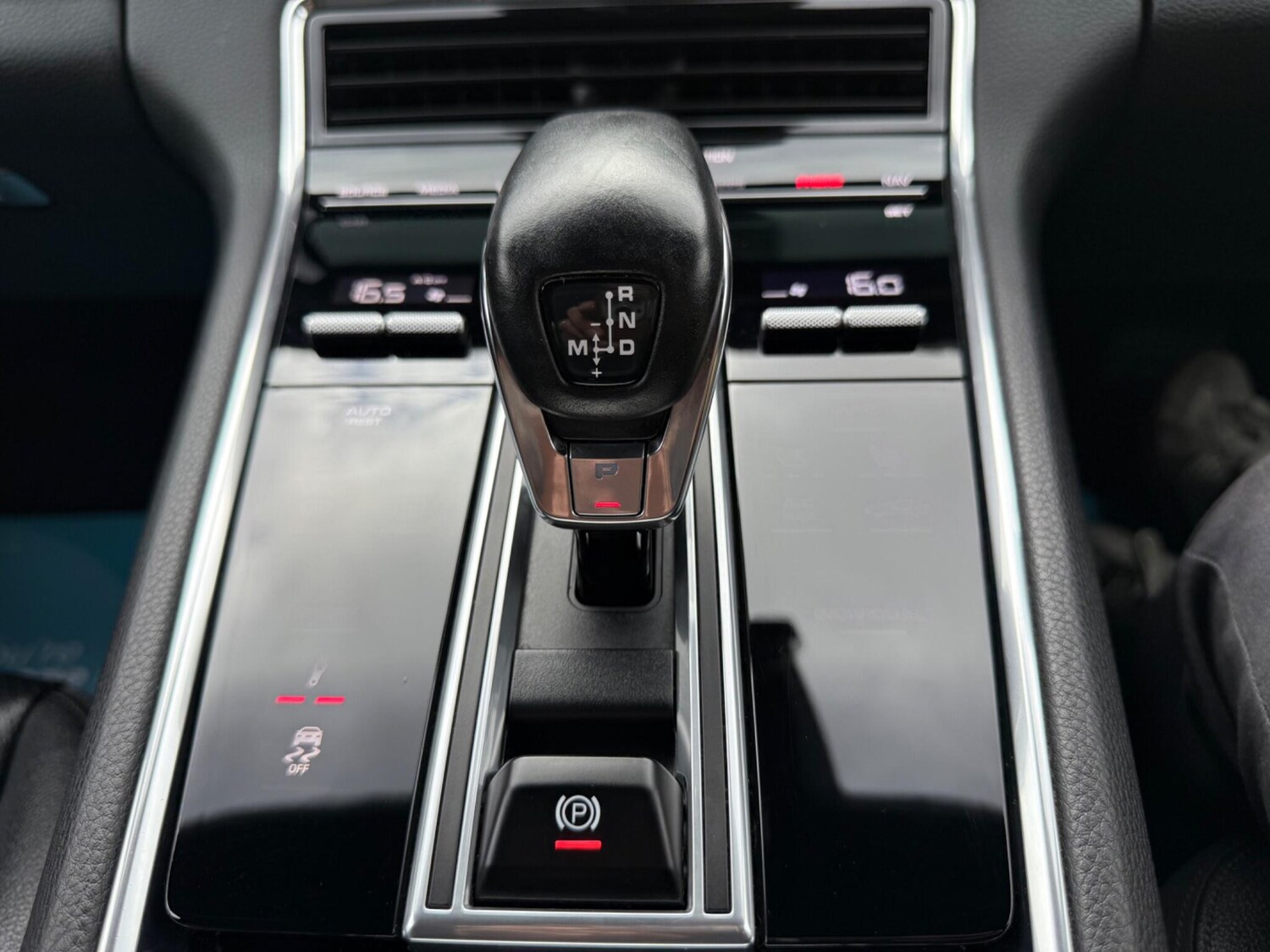 Used Porsche Panamera for sale - 77722846: Photo 9