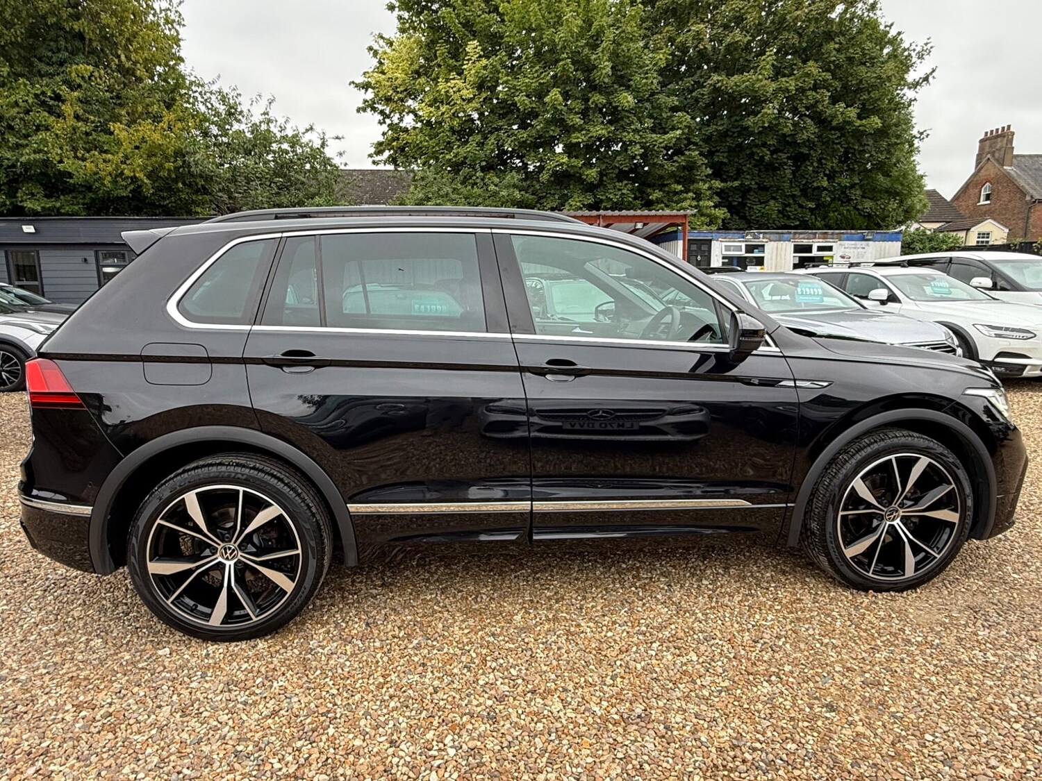 Used Volkswagen Tiguan for sale - 77724020: Photo 9