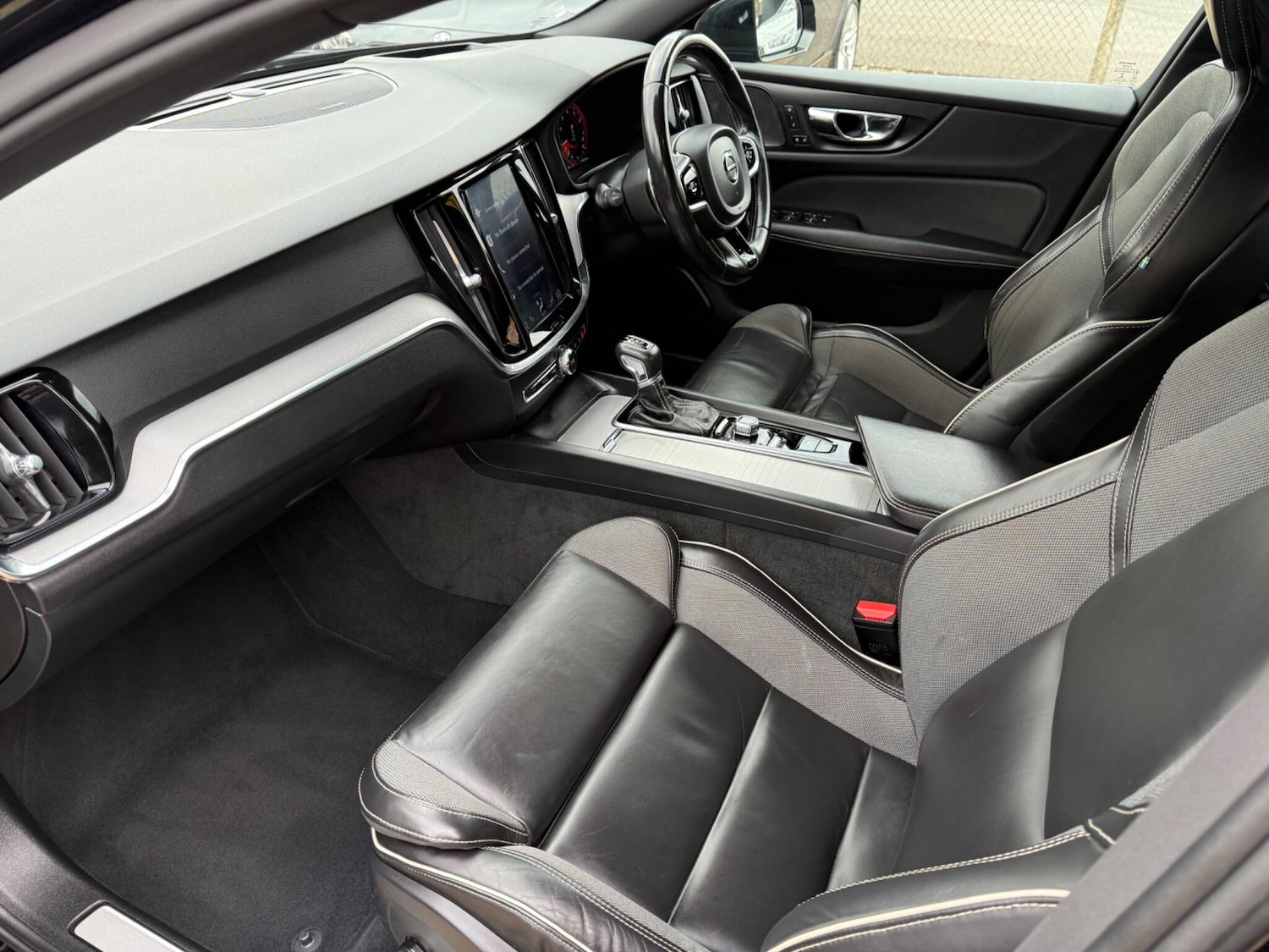 Used Volvo S60 2019 for sale - 78204317: Photo 17