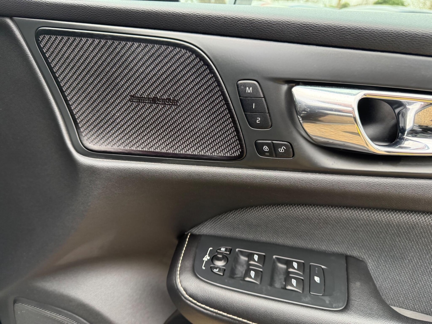 Used Volvo S60 2019 for sale - 78204317: Photo 38