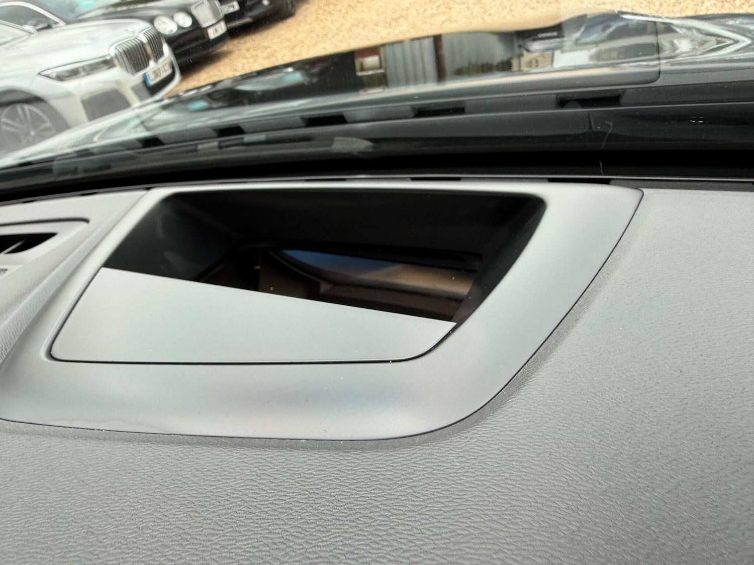 Used Volvo S60 2019 for sale - 78204317: Photo 4